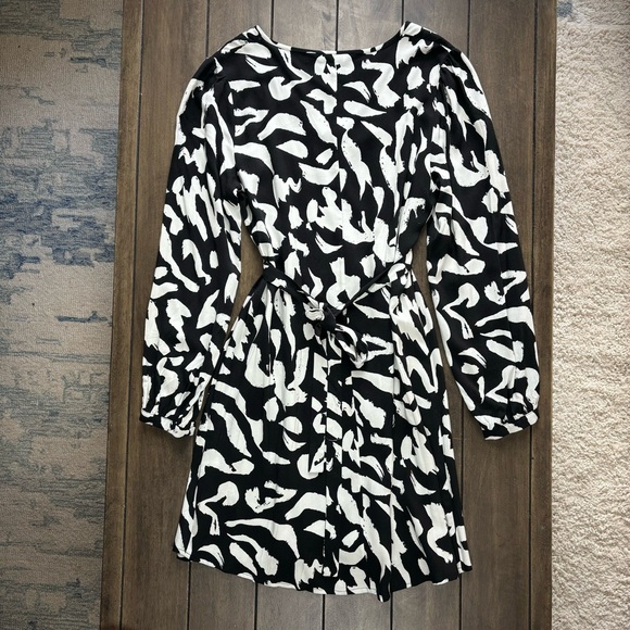 NWT Women's Nine West Knot-Back Long Sleeve Dress in Black & White Size Small - Picture 6 of 8